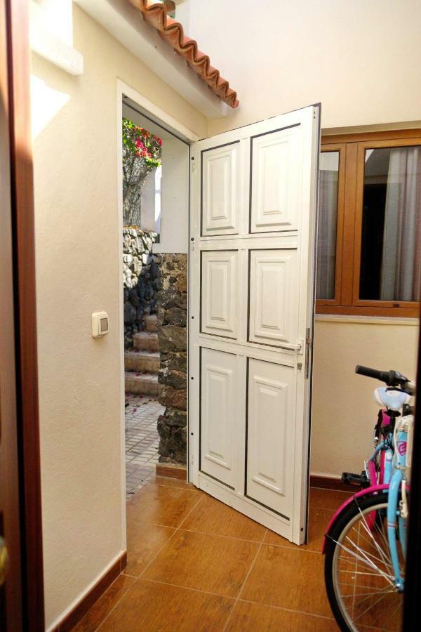 Villa Natali Адехе Екстериор снимка